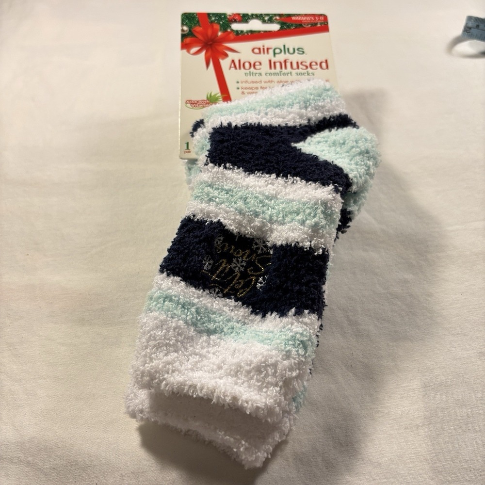 AirPlus Aloe Infused Ultra Comfort Plush Socks Vitamin E Women's Sz 5-11